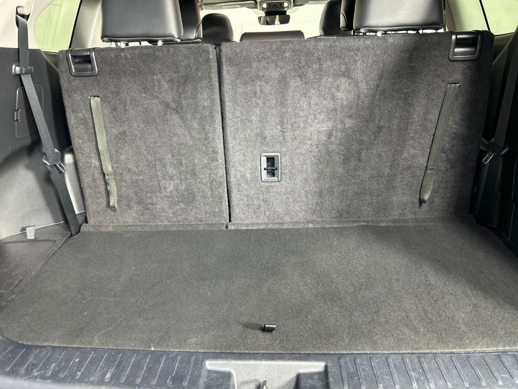 Used 2024 Toyota Highlander XLE image 21