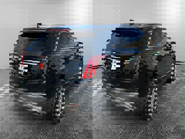 Used 2023 Cadillac XT5 Premium Luxury image 5