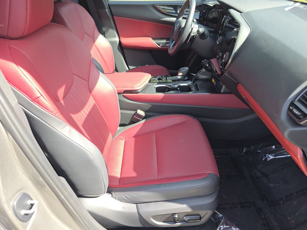 Certified 2025 Lexus NX 350 AWD w/ Accessory Package (2T) image 18