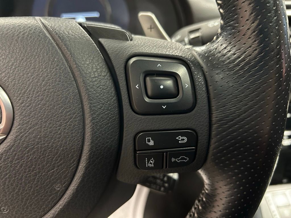 Used 2021 Lexus IS 350 F Sport w/ Dynamic Handling Package image 13