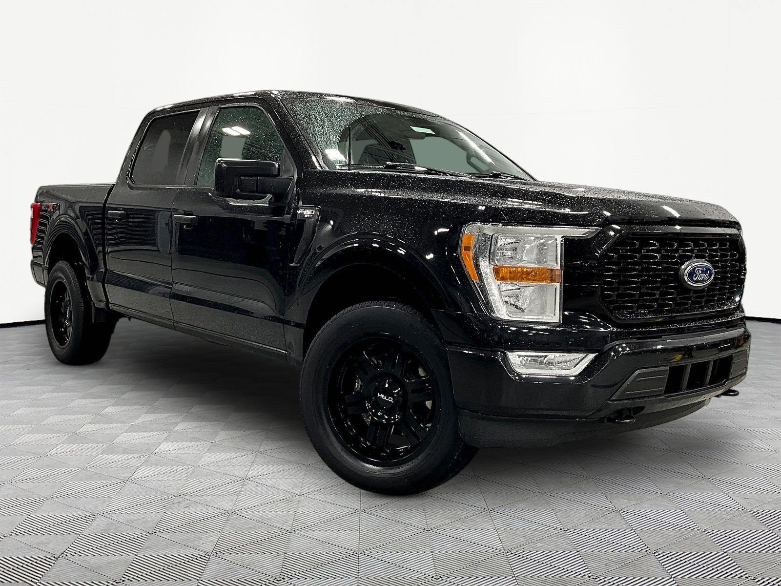 Used 2021 Ford F150 XL w/ STX Appearance Package AWD/4WD image 3
