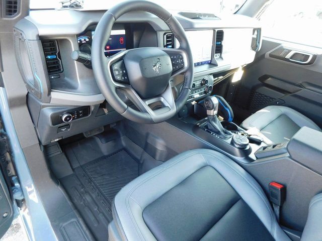 New 2024 Ford Bronco Black Diamond image 14