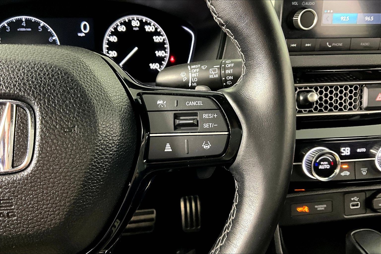 Used 2023 Honda Civic Sport image 12