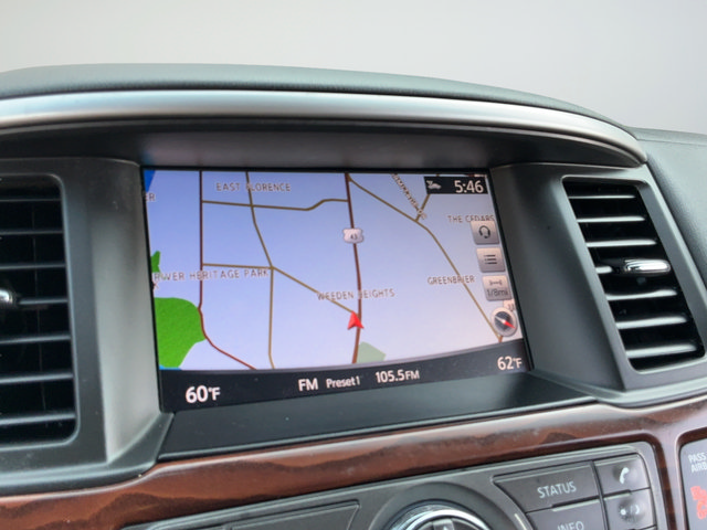 Used 2019 Nissan Pathfinder Platinum FWD image 11