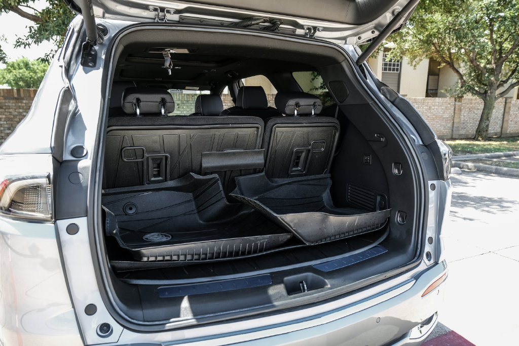 Used 2024 Buick Enclave Avenir w/ Avenir Technology Package FWD image 73