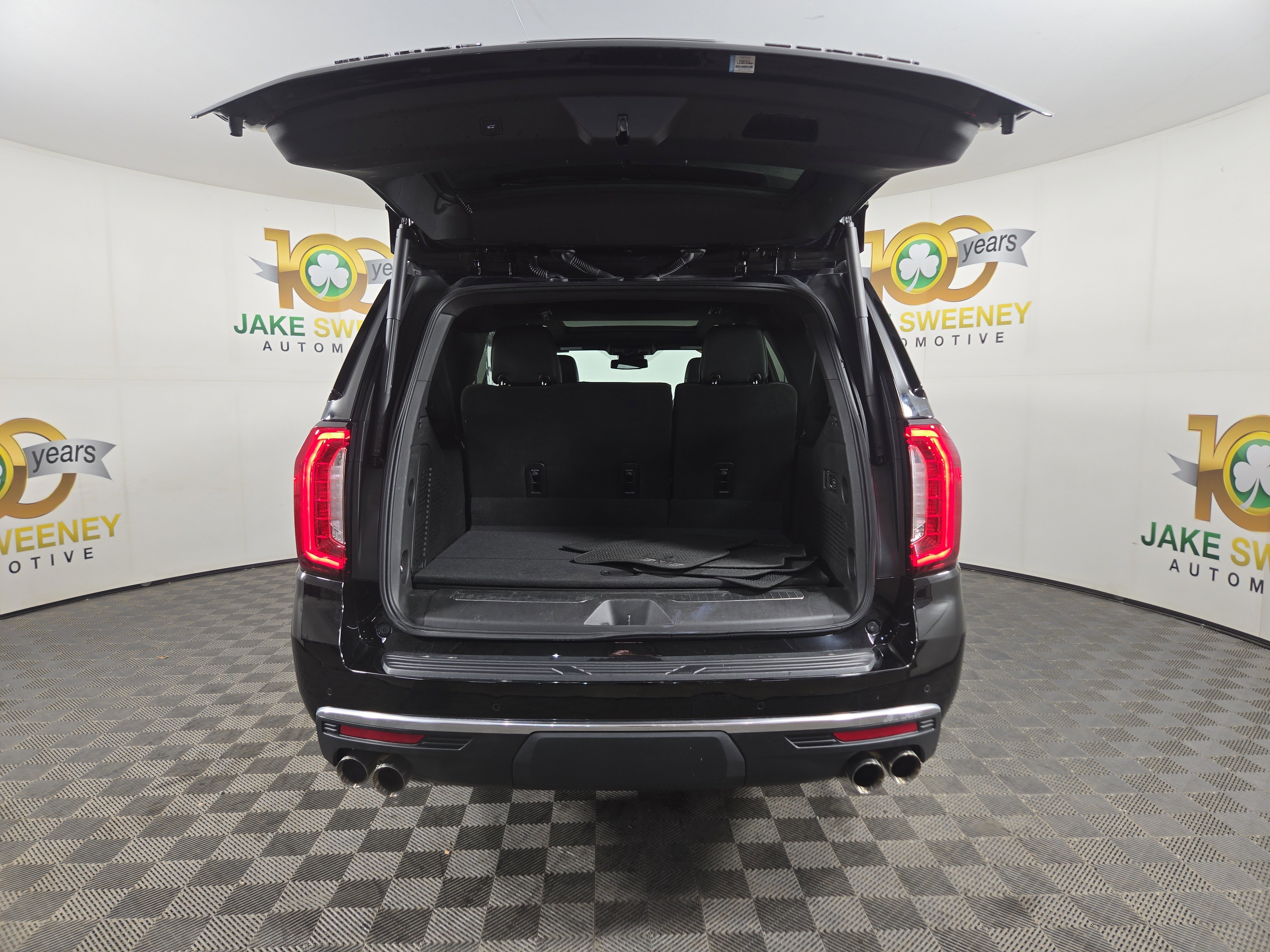 Certified 2023 GMC Yukon XL Denali image 36