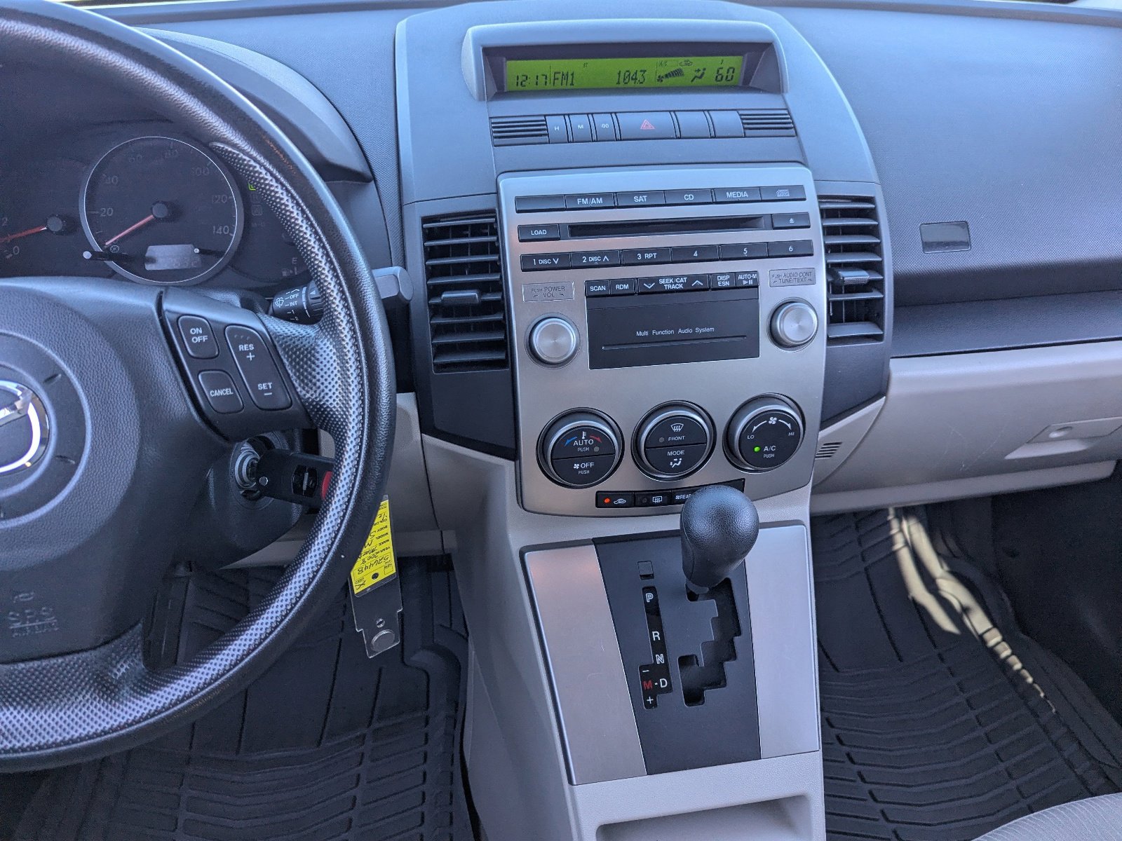 Used 2008 MAZDA MAZDA5 Sport image 19