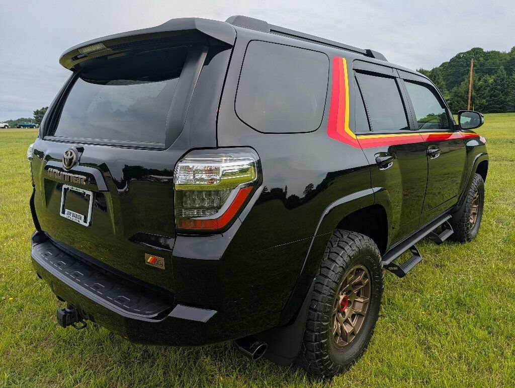 Used 2023 Toyota 4Runner 40th Anniversary SE AWD/4WD image 5