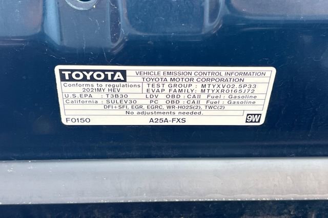 Used 2021 Toyota Camry LE FWD image 33