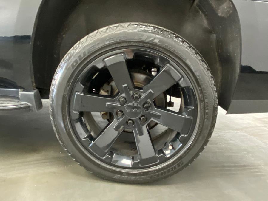 Used 2019 GMC Yukon SLT w/ Graphite Performance Edition image 18