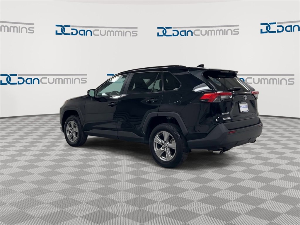Used 2023 Toyota RAV4 XLE image 6