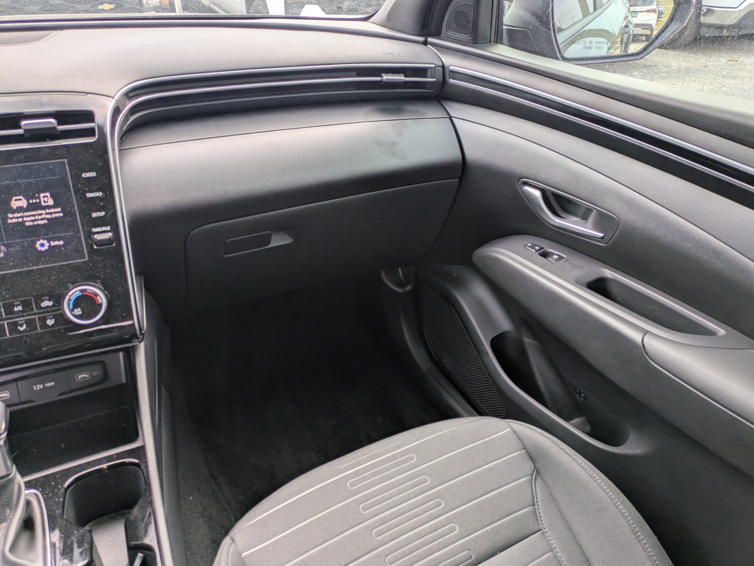 Used 2024 Hyundai Santa Cruz SE image 16