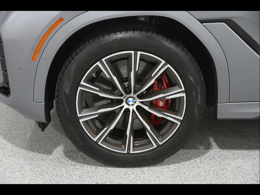 Used 2024 BMW X6 M60i w/ Climate Comfort Package AWD/4WD image 22
