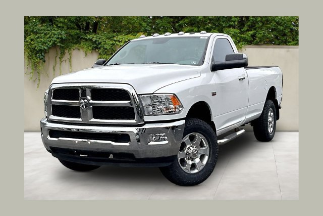 Used 2016 RAM 2500 SLT w/ Popular Equipment Group AWD/4WD image 1