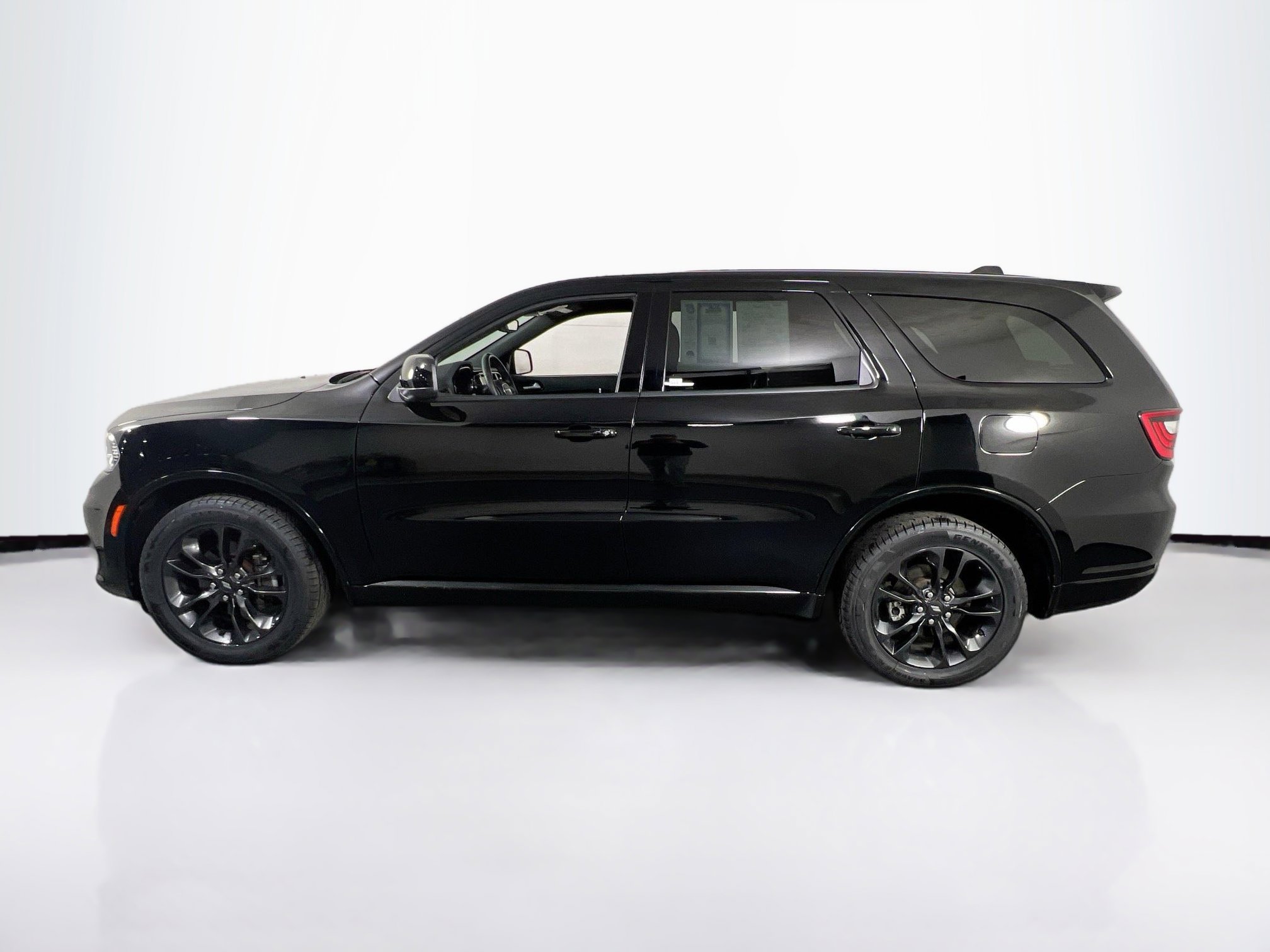 Used 2022 Dodge Durango SXT w/ Blacktop Package image 8
