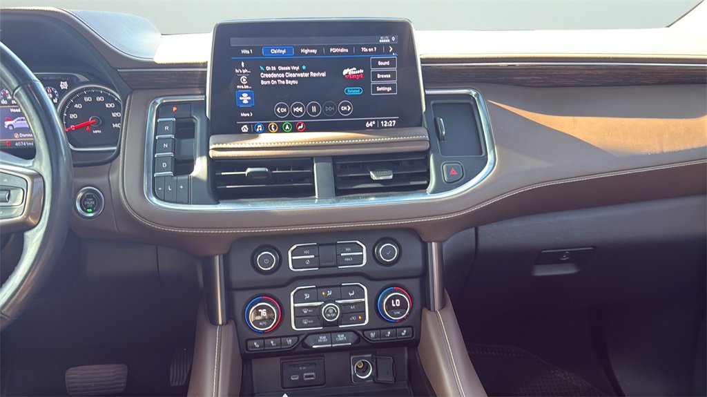 Used 2021 Chevrolet Suburban High Country image 15