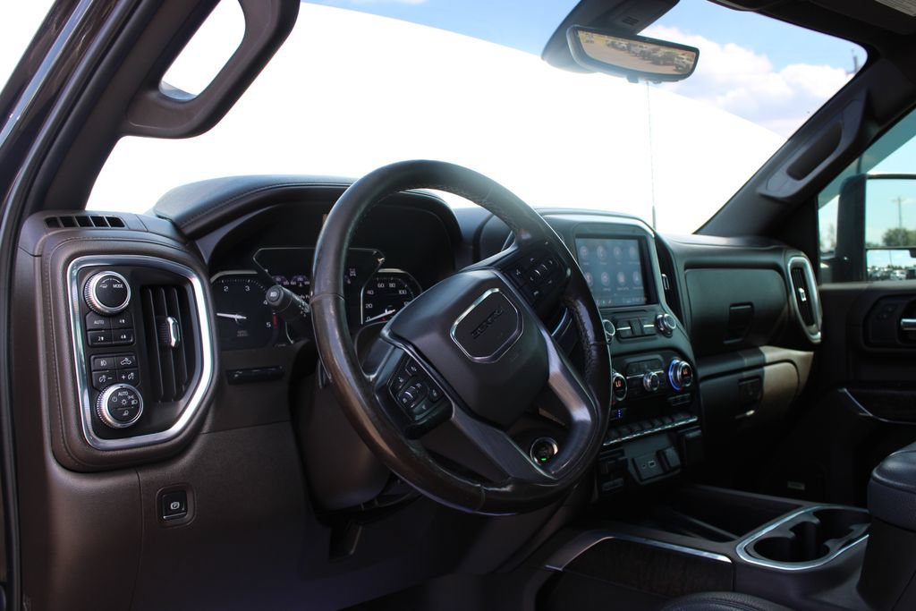 Used 2020 GMC Sierra 2500 Denali w/ Denali Ultimate Package AWD/4WD image 22
