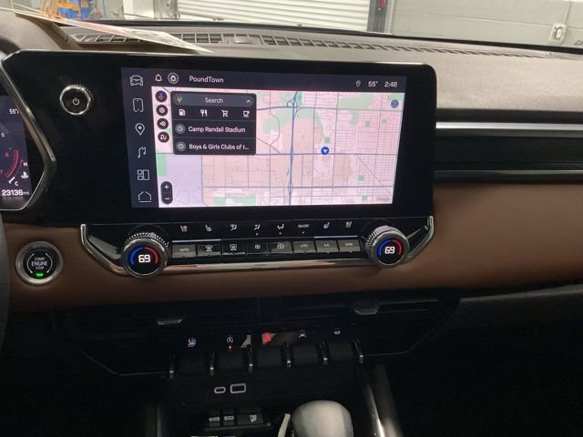 Used 2024 GMC Canyon AT4 w/ AT4 Premium Package image 15