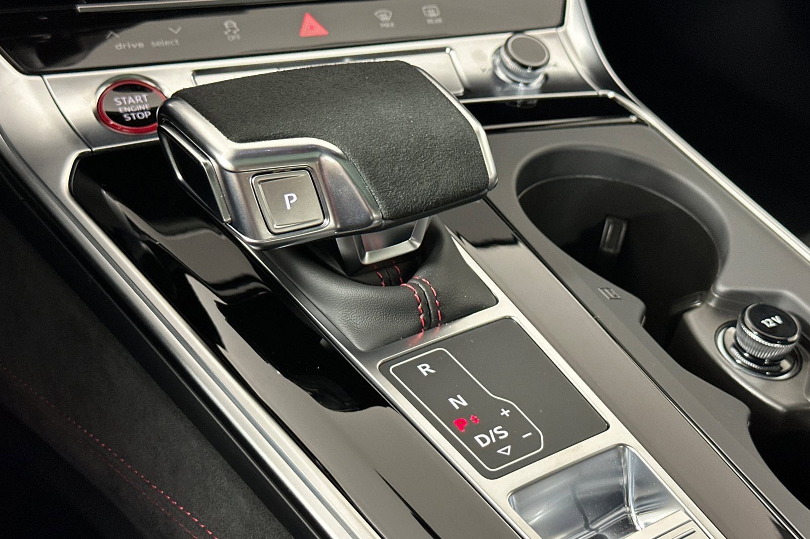 New 2026 Audi RS 6 performance image 21