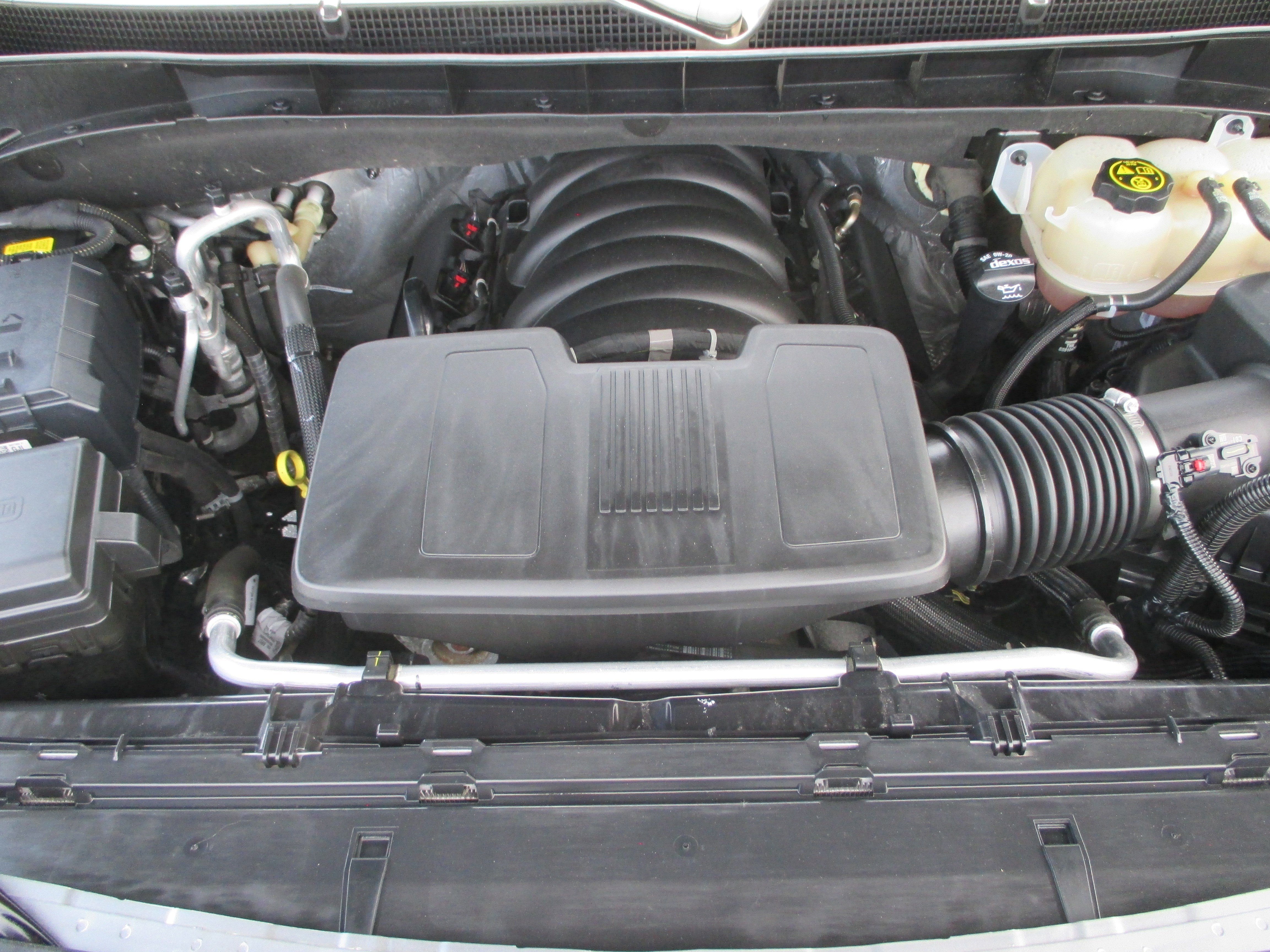 Used 2023 GMC Yukon SLE w/ Gmc Pro Safety Plus Package AWD/4WD image 26