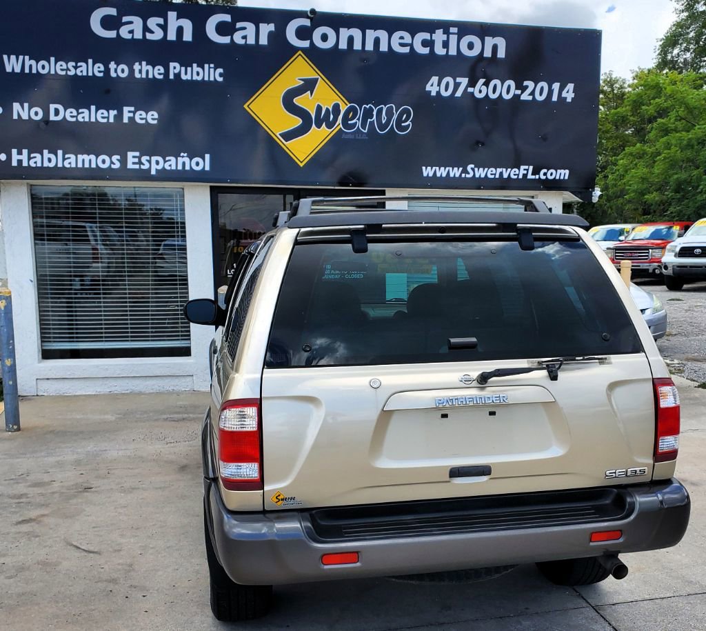 Used 2001 Nissan Pathfinder SE RWD image 13
