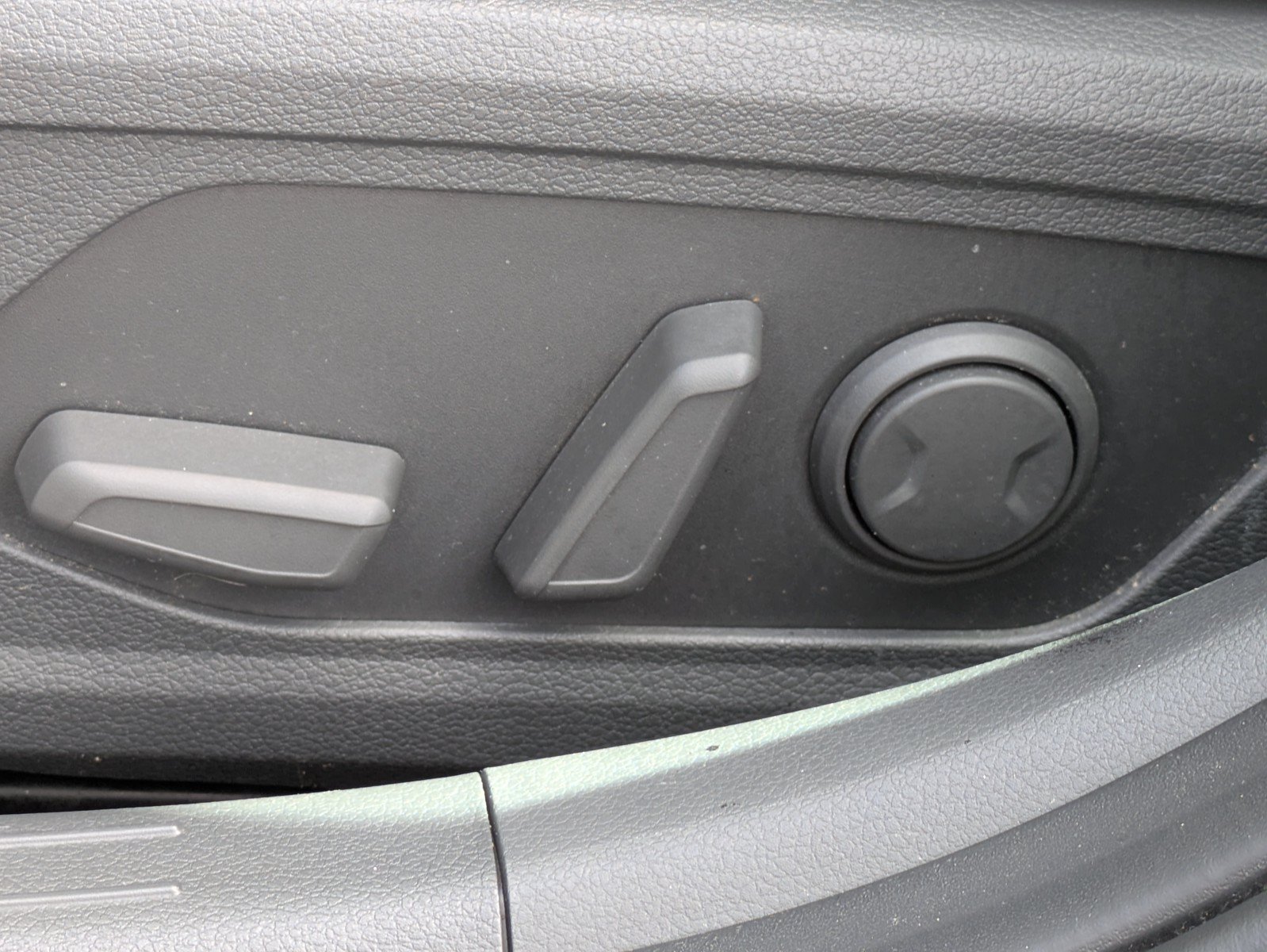 Used 2021 Hyundai Sonata Limited FWD image 16
