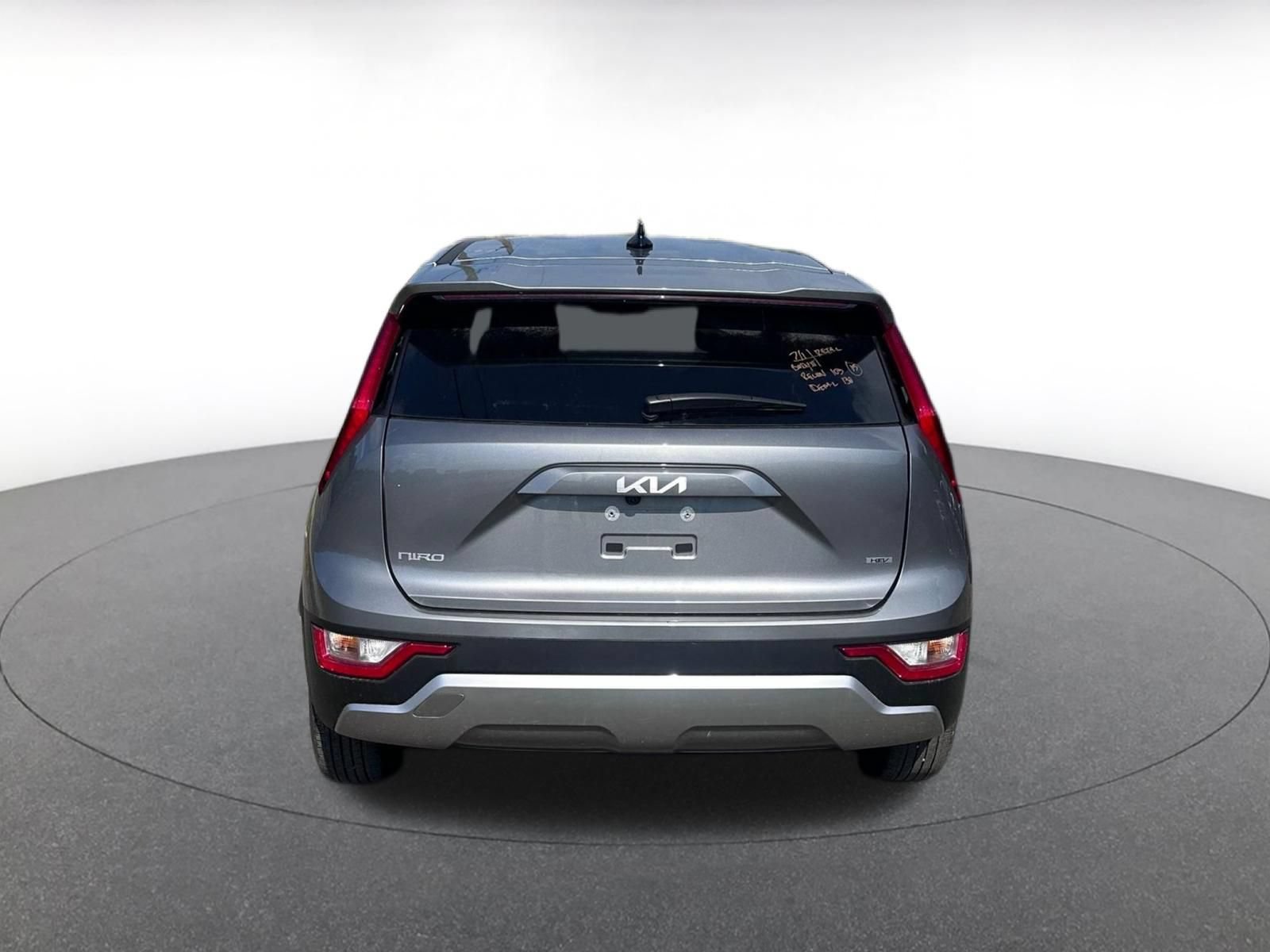 Used 2026 Kia Niro LX FWD image 12