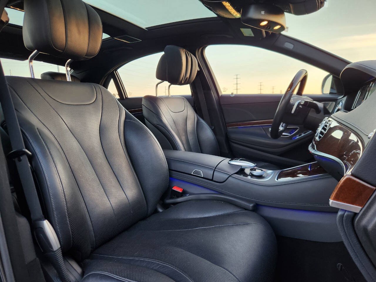 Used 2015 Mercedes-Benz S 550 4MATIC Sedan image 9