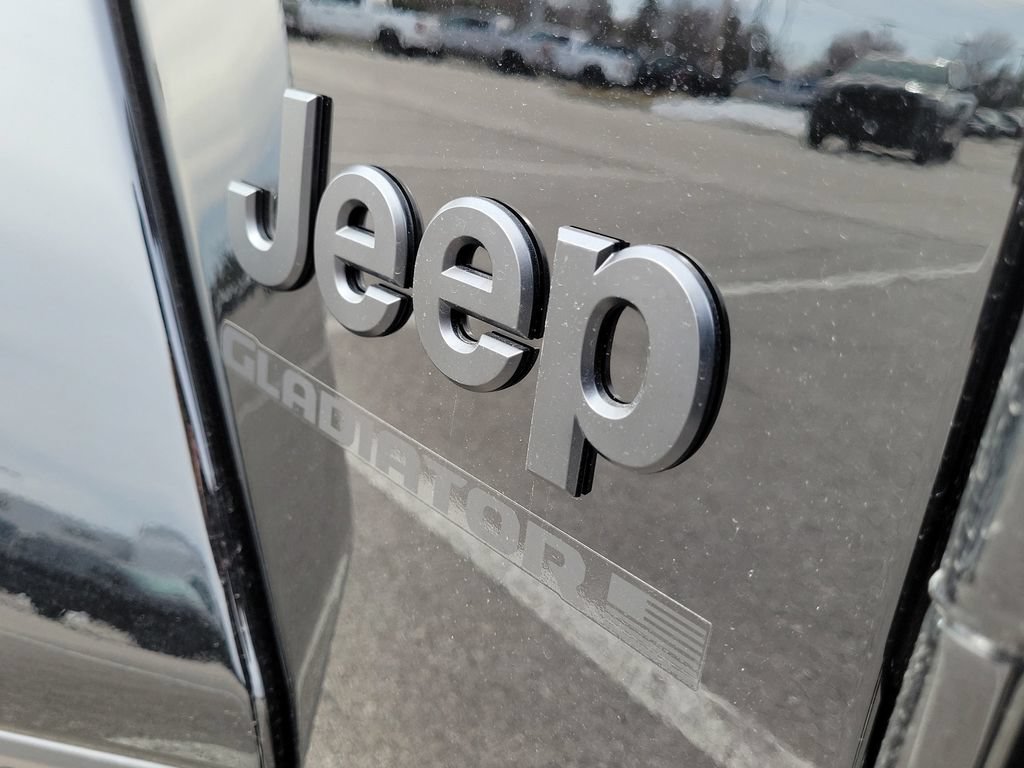 New 2026 Jeep Gladiator Sport AWD/4WD image 8
