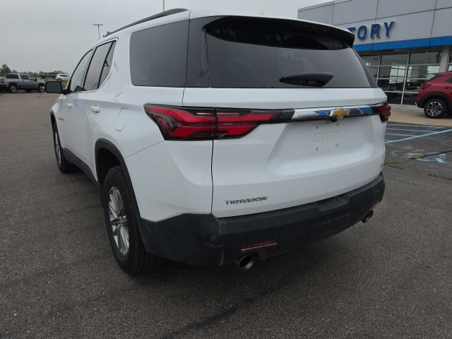 Used 2023 Chevrolet Traverse LT FWD image 4