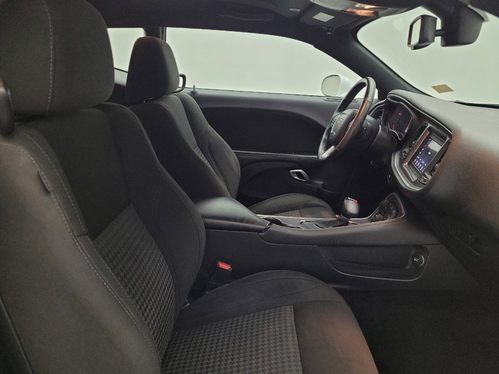 Used 2019 Dodge Challenger SXT w/ Blacktop Package AWD/4WD image 21