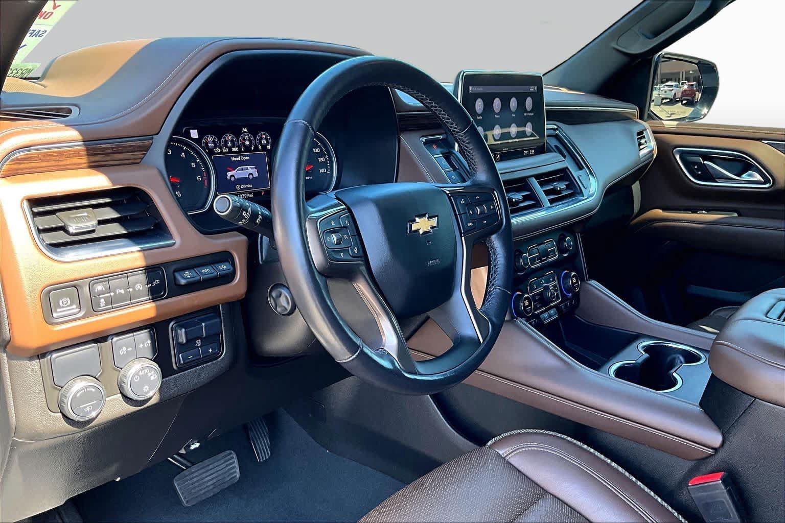 Used 2021 Chevrolet Tahoe High Country RWD image 15