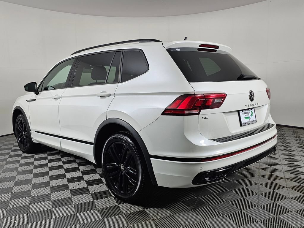 Used 2022 Volkswagen Tiguan SE R-Line AWD/4WD image 5