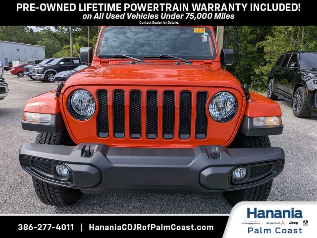 Used 2023 Jeep Wrangler Unlimited Sahara AWD/4WD image 8