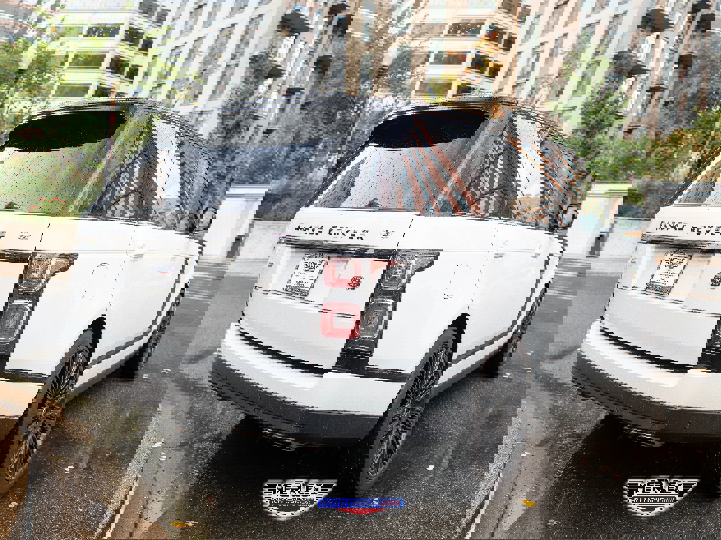 Used 2018 Land Rover Range Rover Long Wheelbase Supercharged image 7