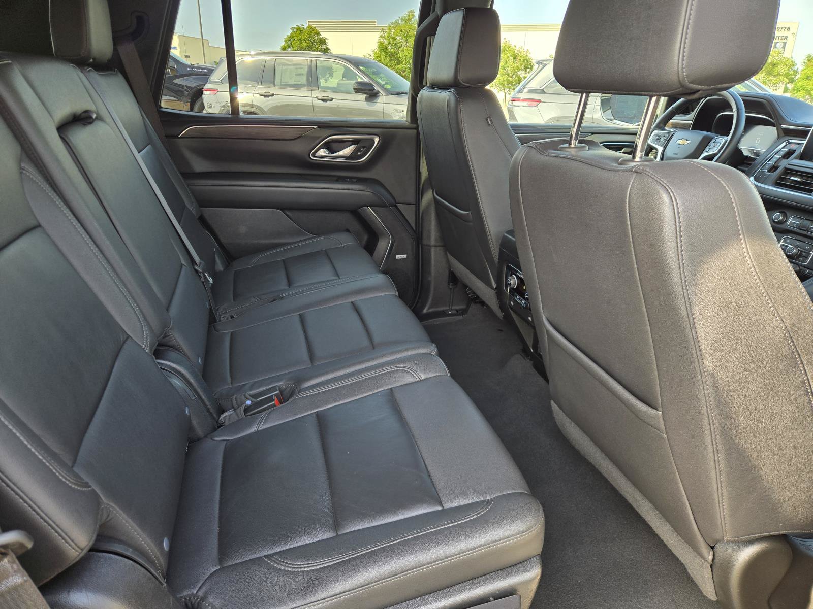 Used 2023 Chevrolet Tahoe LT RWD image 30