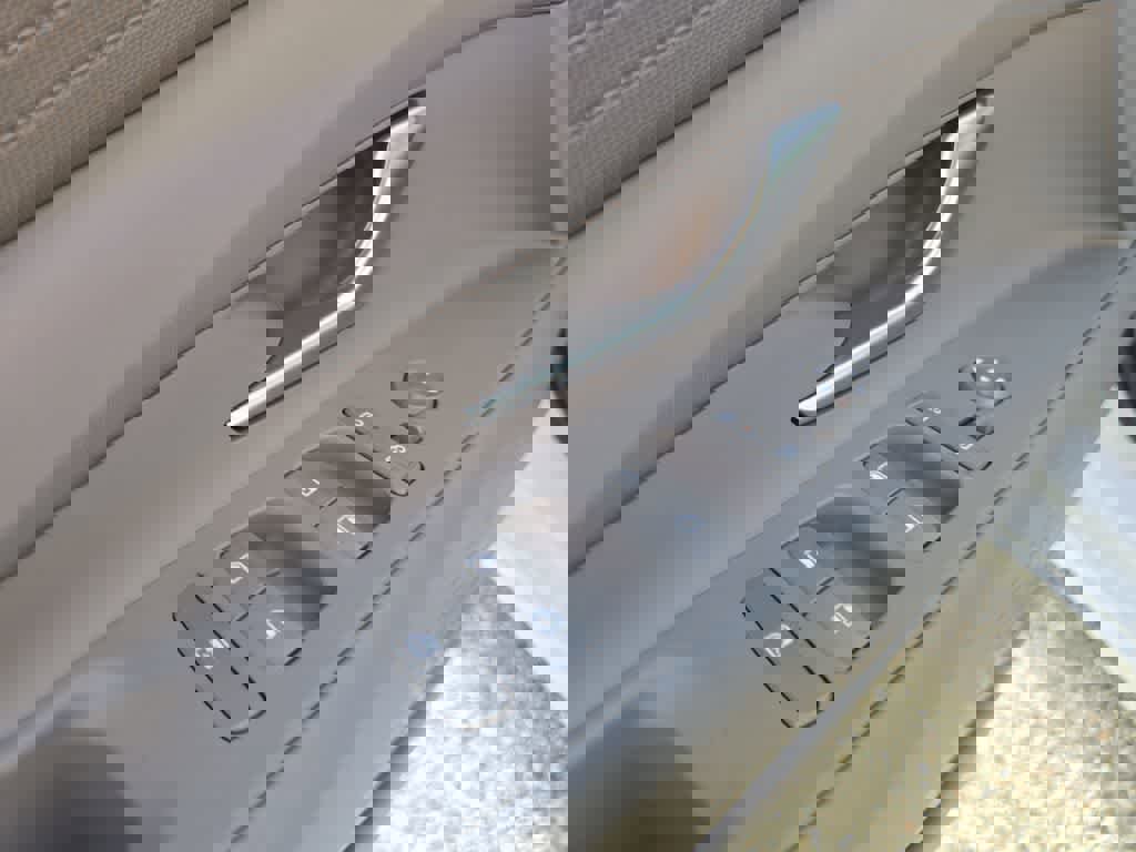 New 2026 Hyundai Elantra SE image 17