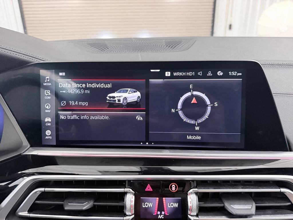 Used 2022 BMW X6 M50i w/ Executive Package AWD/4WD image 17