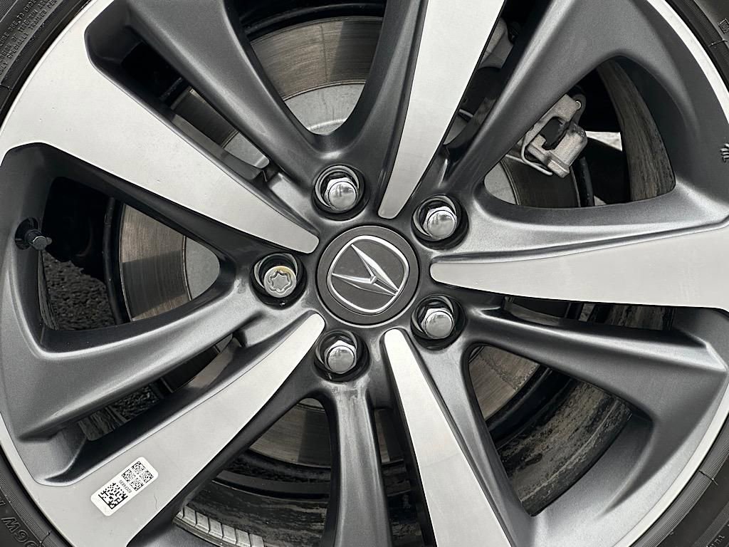 Certified 2025 Acura TLX w/ Technology Package image 36