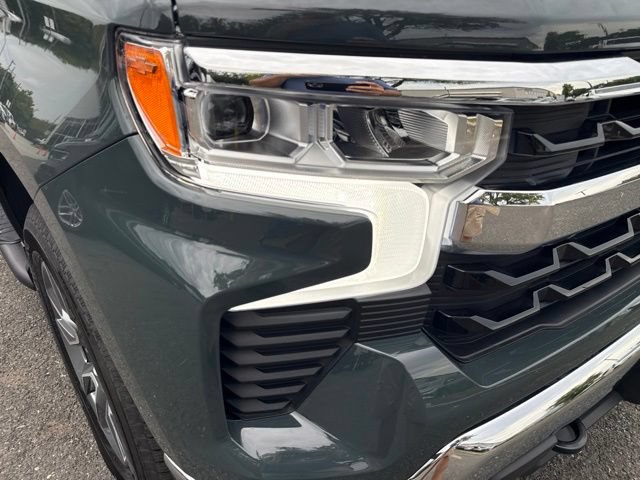 Used 2025 Chevrolet Silverado 1500 LT AWD/4WD image 35