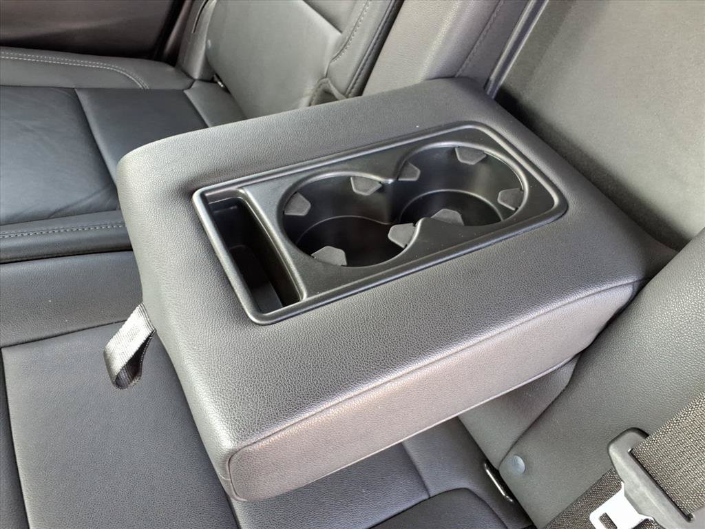 Used 2025 Chevrolet Tahoe LT AWD/4WD image 15