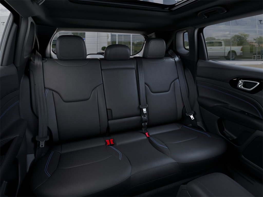 New 2025 Jeep Compass Limited w/ High Altitude Package image 29