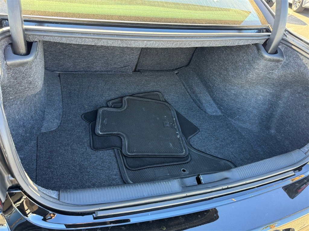 Used 2023 Dodge Charger SXT w/ Blacktop Special Edition image 18