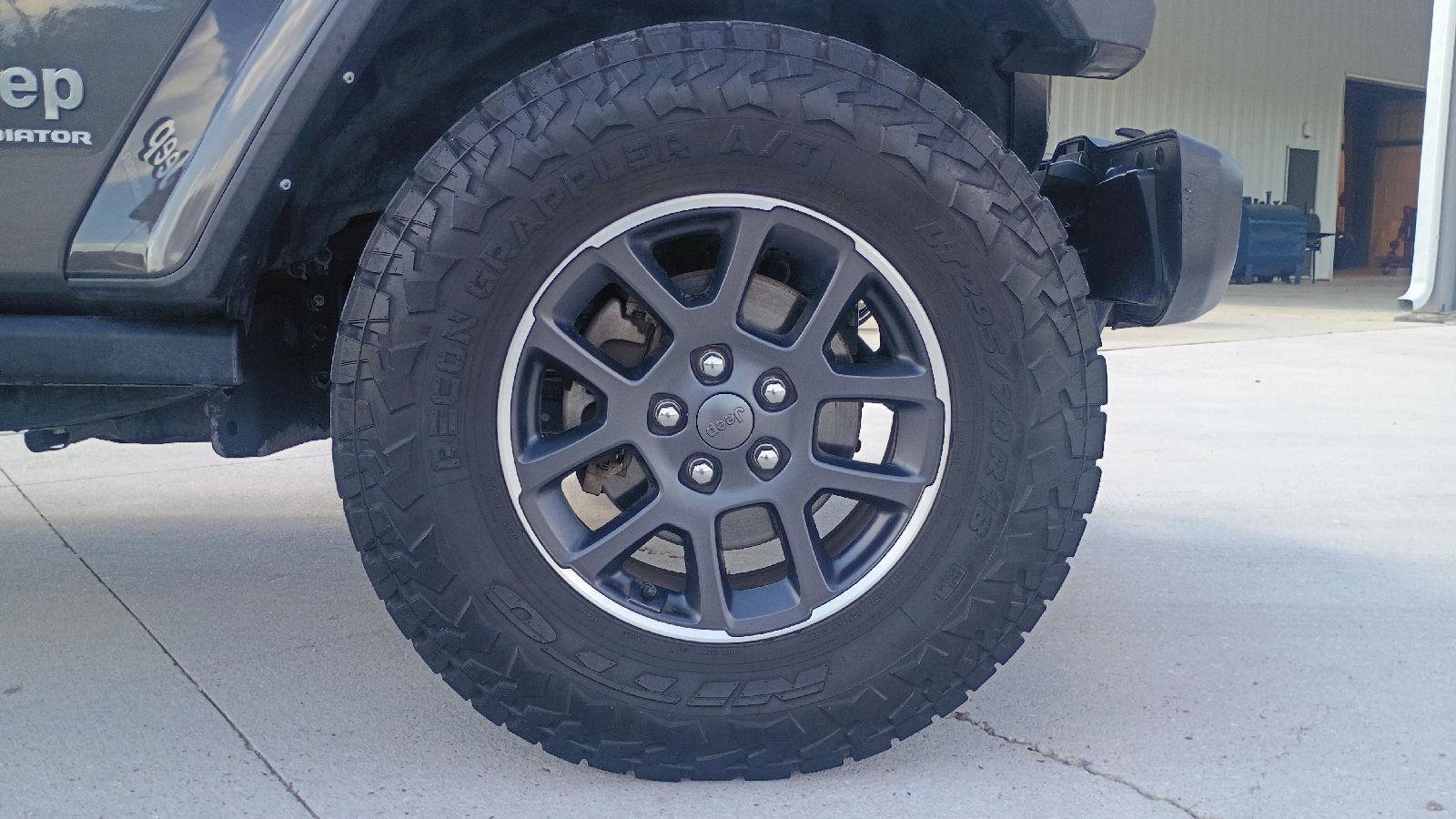 Used 2023 Jeep Gladiator Overland w/ Popular Equipment Package image 21