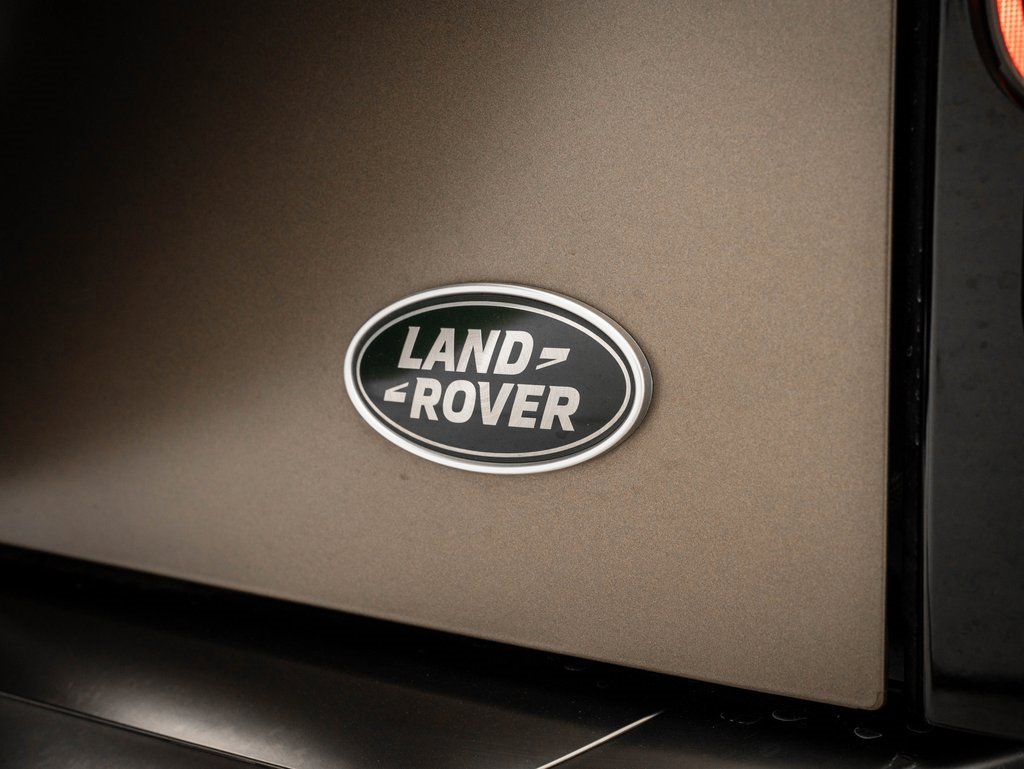 Used 2021 Land Rover Defender 110 X image 17