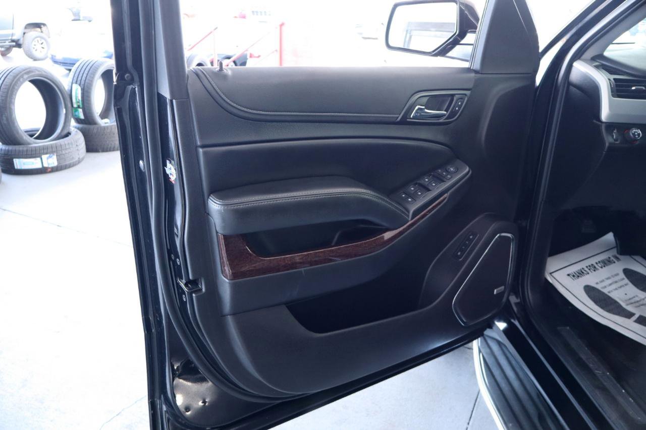 Used 2016 GMC Yukon XL SLT w/ Open Road Package RWD image 12