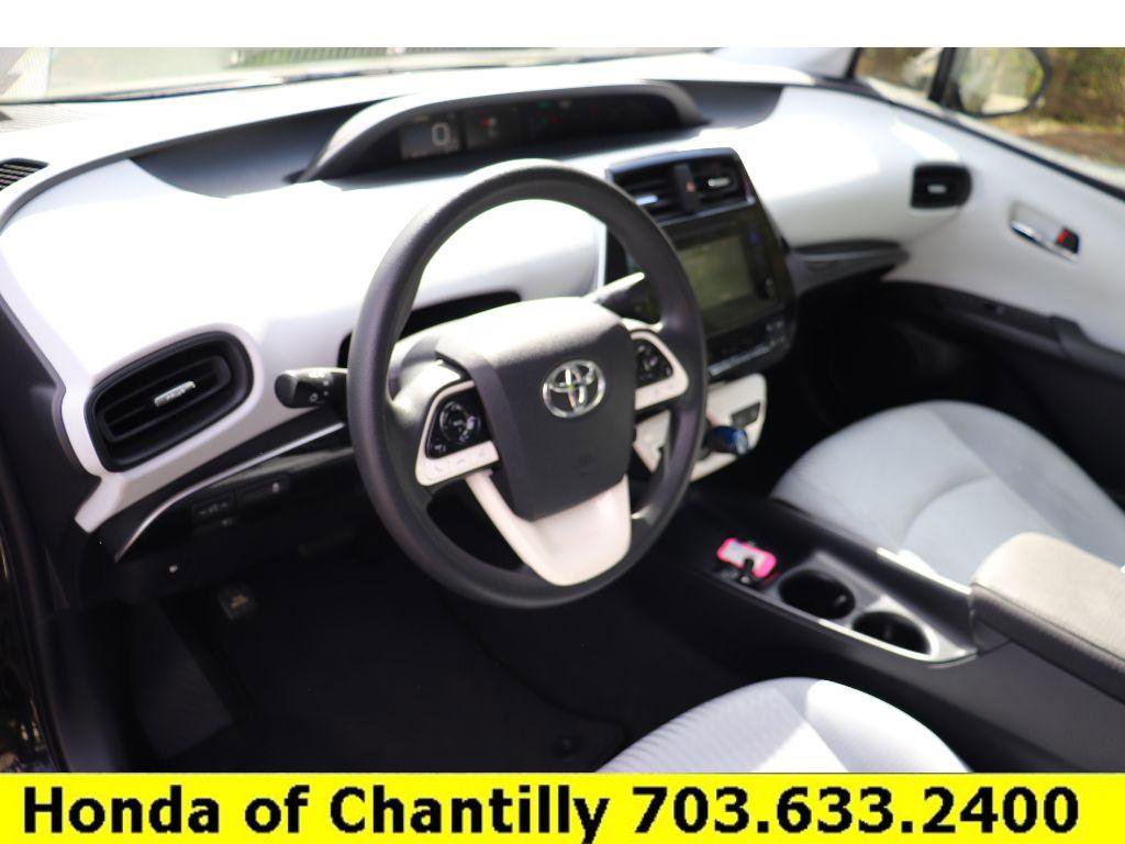 Used 2018 Toyota Prius One w/ Carpet Mat Package FWD image 30