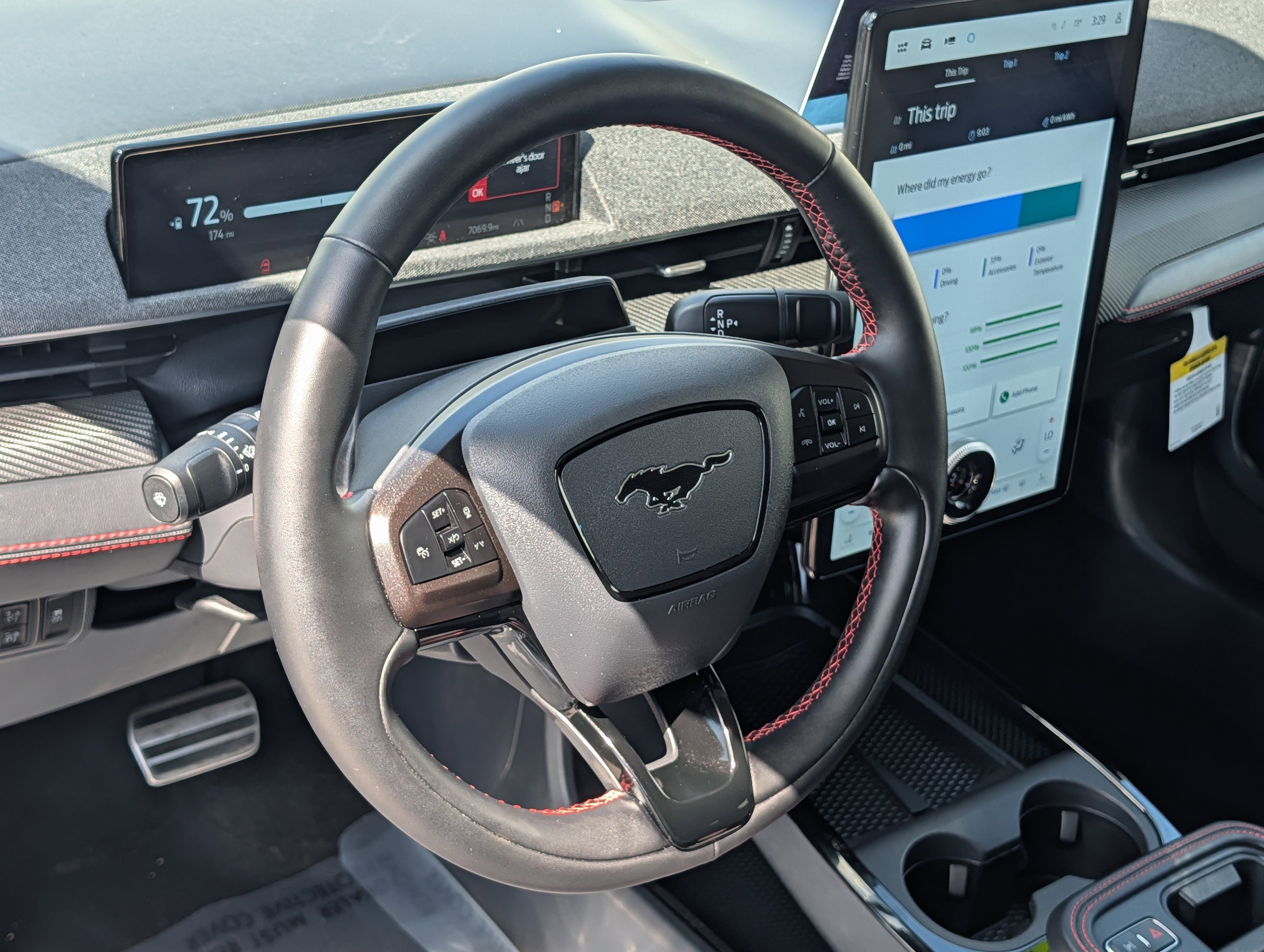 Used 2025 Ford Mustang Mach-E Premium w/ Sport Appearance Package image 21