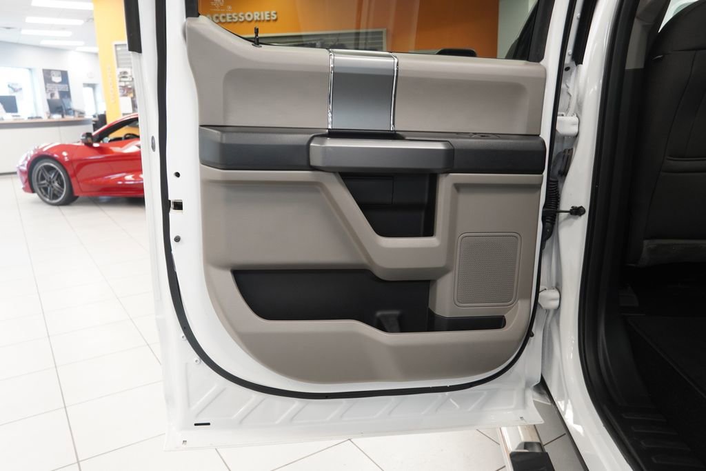 Used 2018 Ford F150 XLT w/ Equipment Group 302A Luxury image 18