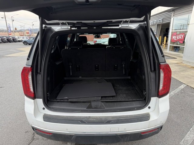 Used 2024 GMC Yukon XL SLT image 5